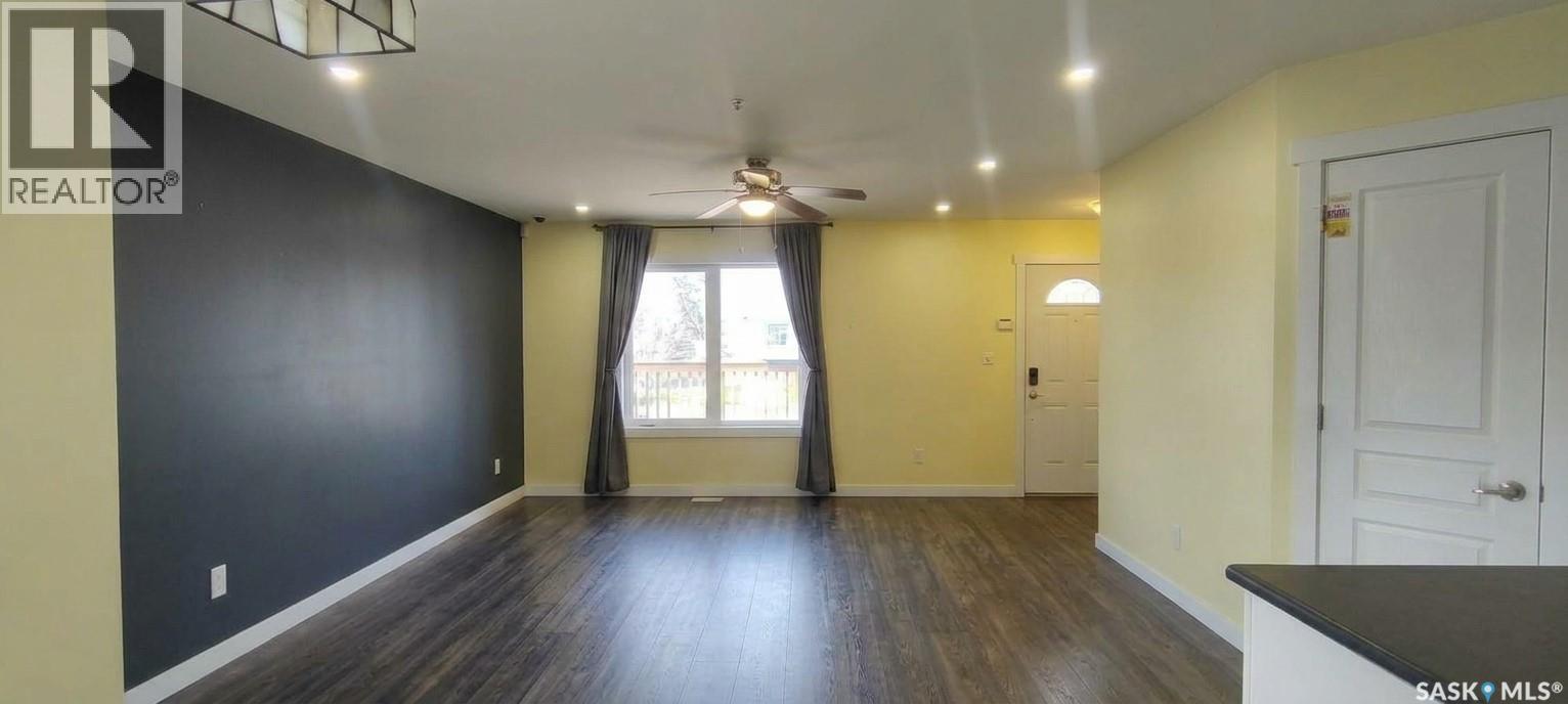 1019 Rae STREET, Regina — photo 2