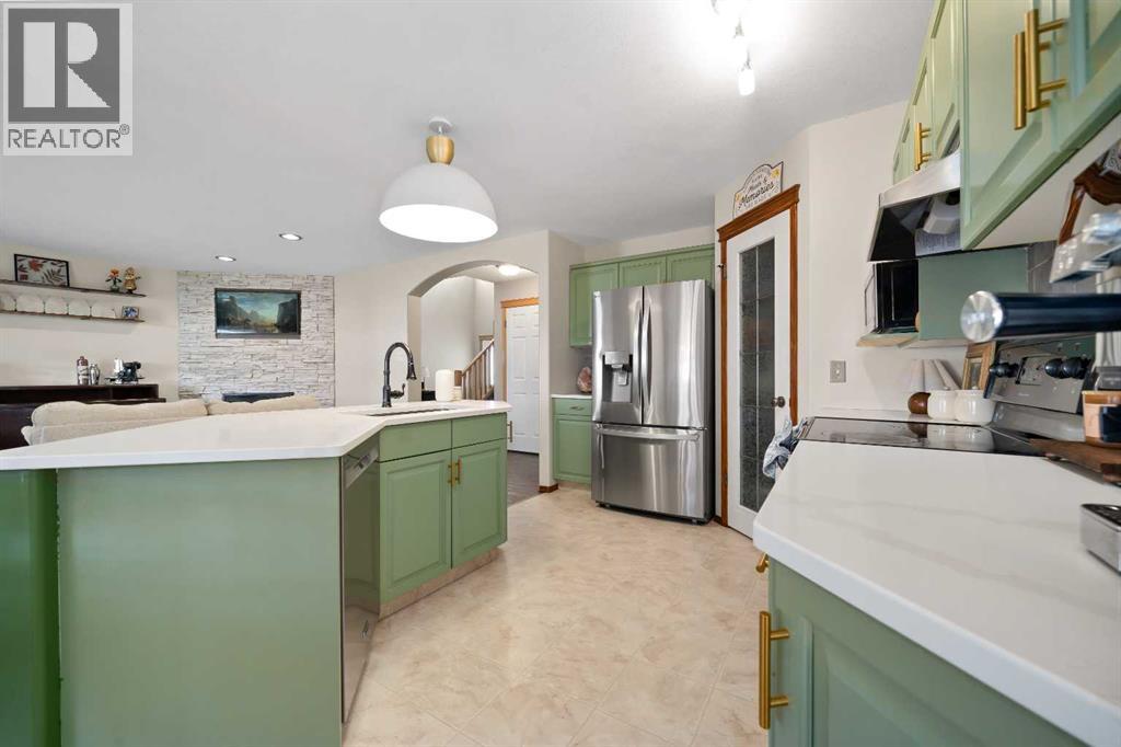38 Sunrise Road SW - 7