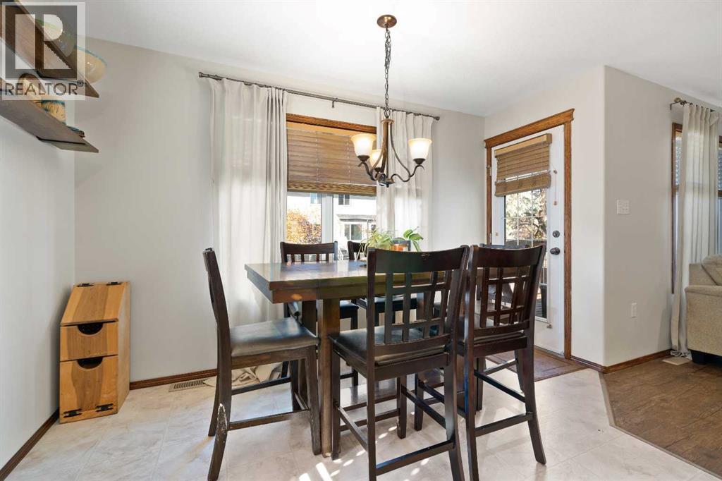 38 Sunrise Road SW - 9