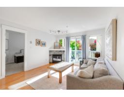 201 20750 Duncan Way, Langley, BC V3A9J6 Photo 11