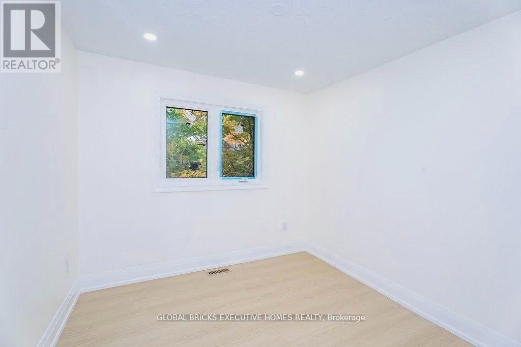 4 Virgilwood Crescent, Barrie photo 17