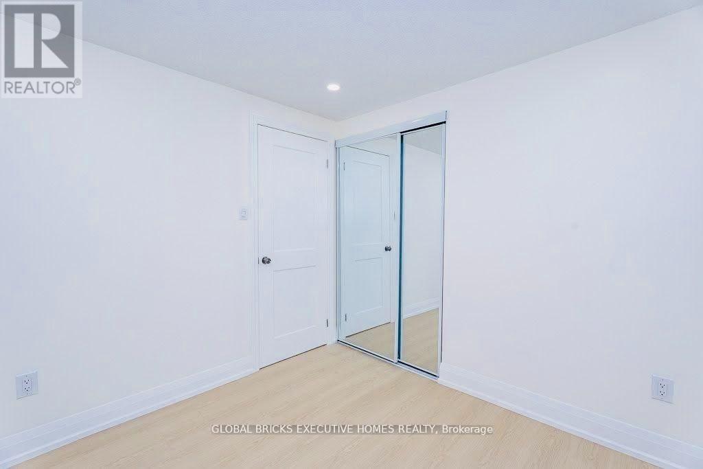 4 Virgilwood Crescent, Barrie photo 15