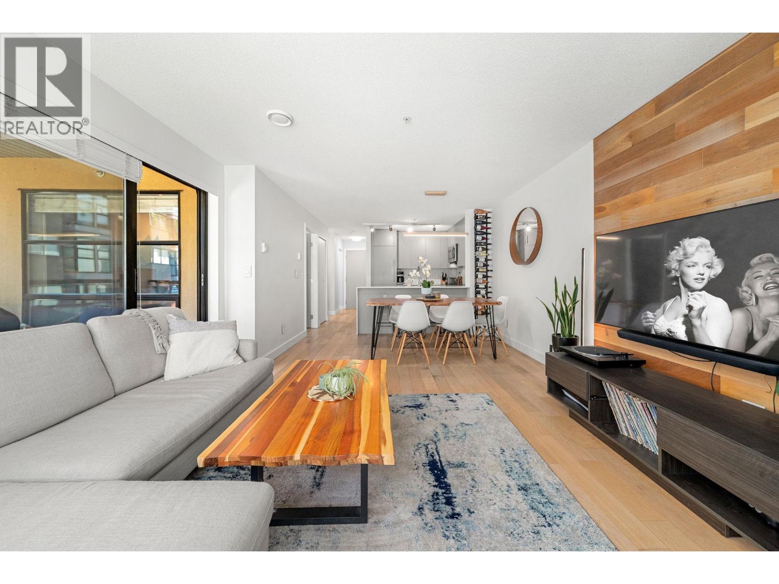 404 124 W 3rd Street, North Vancouver — photo 15