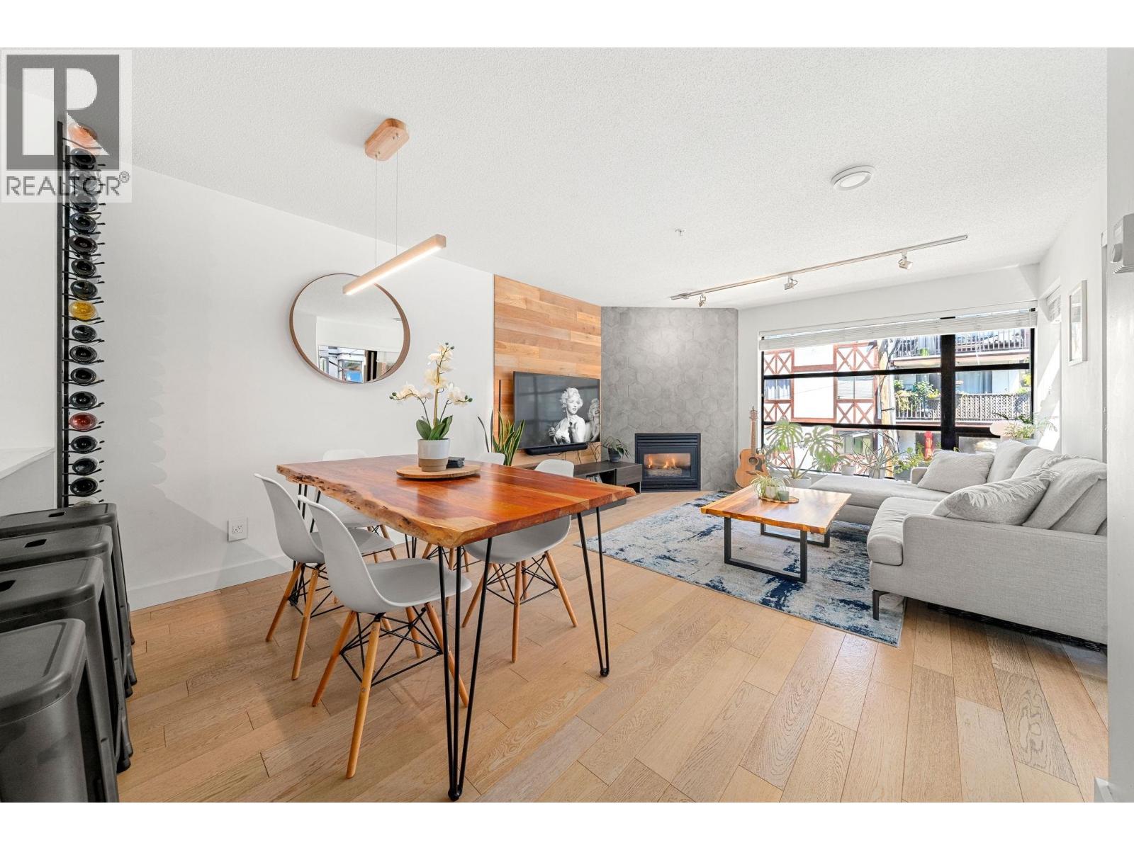 404 124 W 3rd Street, North Vancouver — photo 7