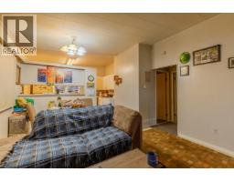 40267 Government Road, Squamish, BC V8B0G6 Photo 6