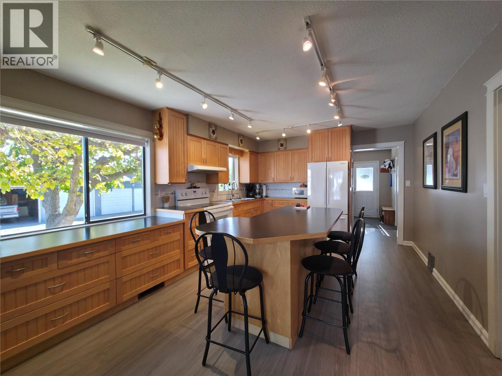  10319 12th Avenue, Osoyoos - Image 1