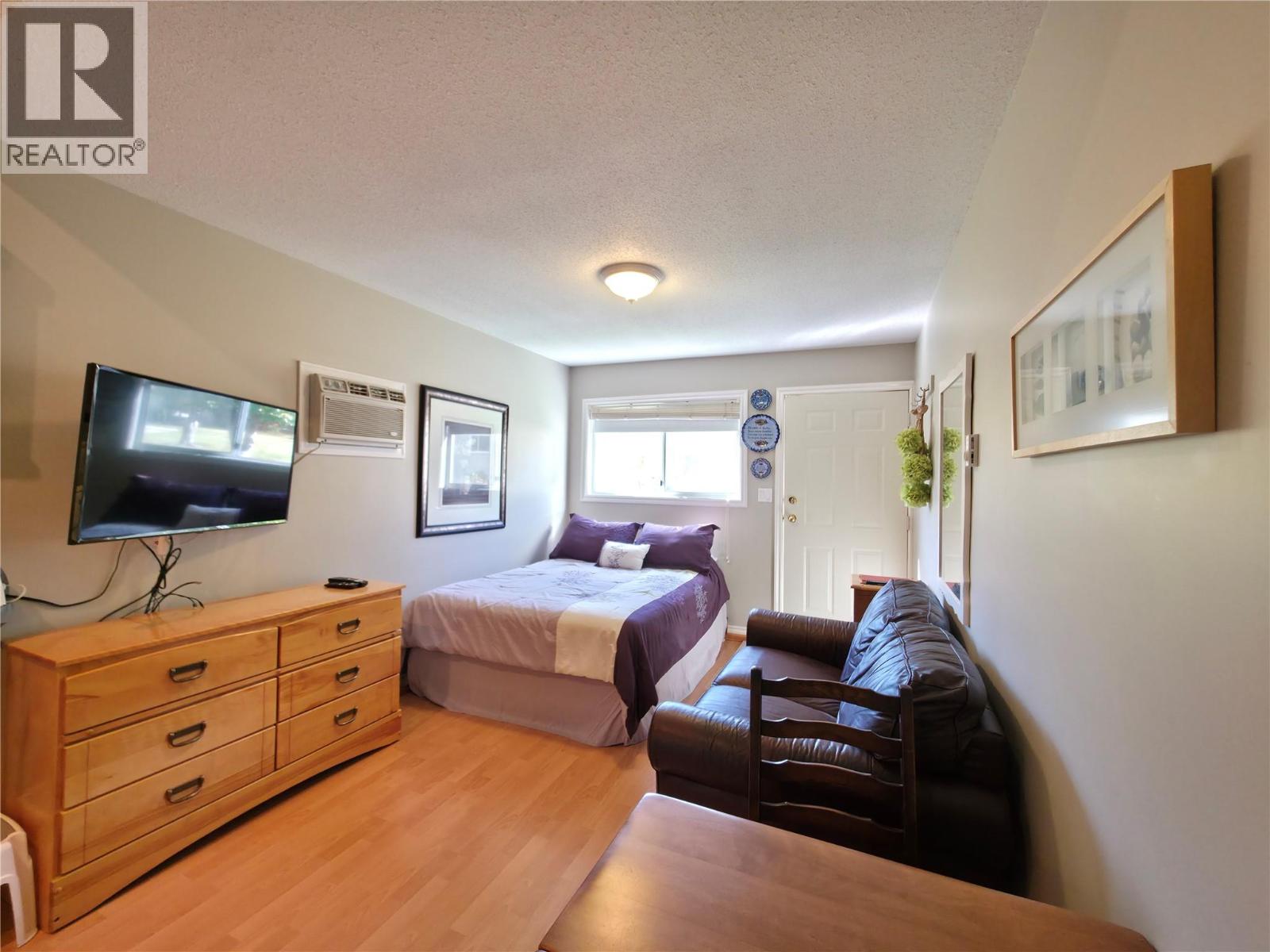  10319 12th Avenue, Osoyoos - Image 1