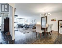 1206 - 110 Bloor Street W, Toronto, ON M5S2W7 Photo 7