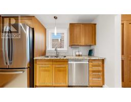 11 Crestland Avenue, Toronto, ON M4C3K9 Photo 15