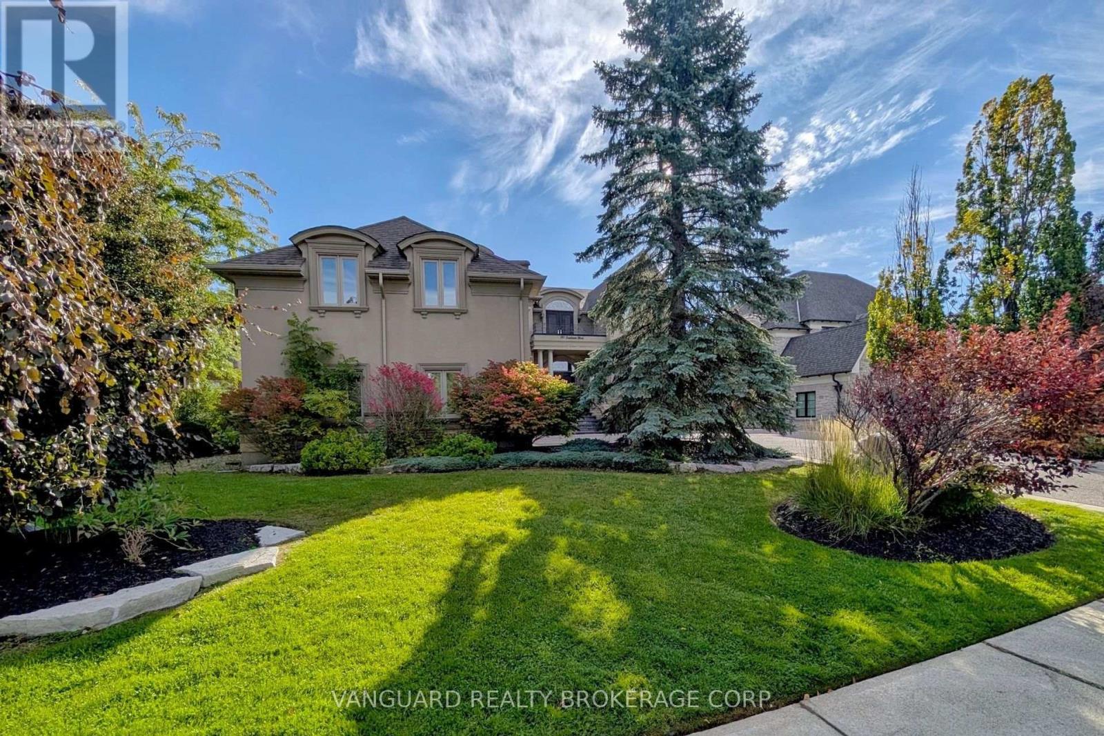 Photo of 197 TREELAWN BOULEVARD