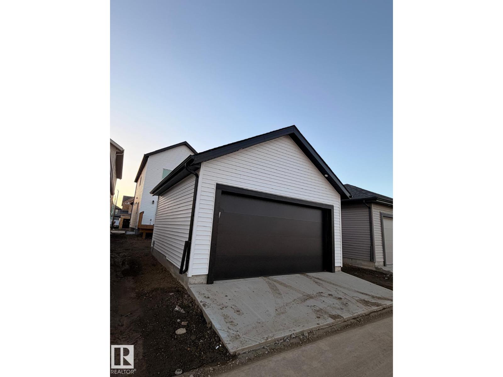 18719 130 ST NW - 36