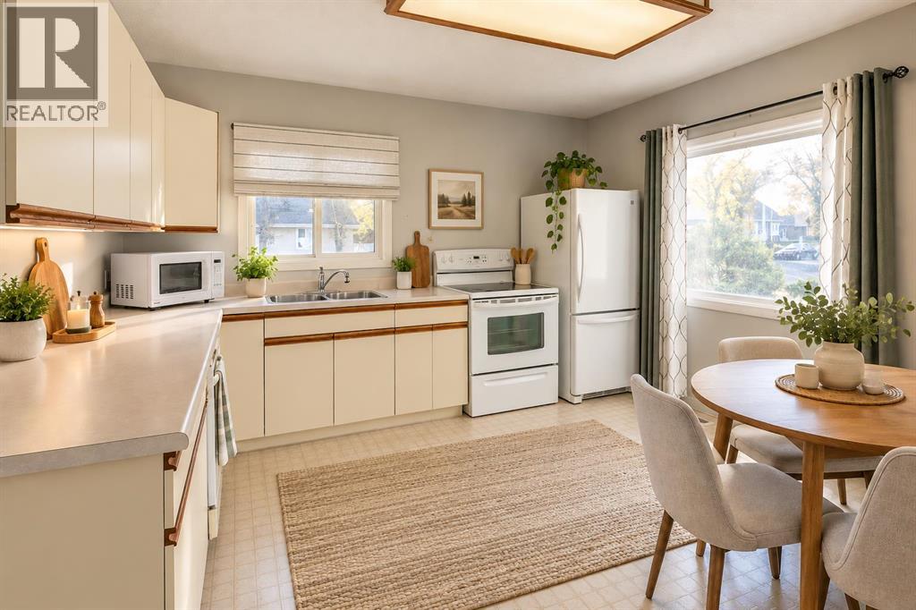 77 9 Street NE, photo 8 of 32