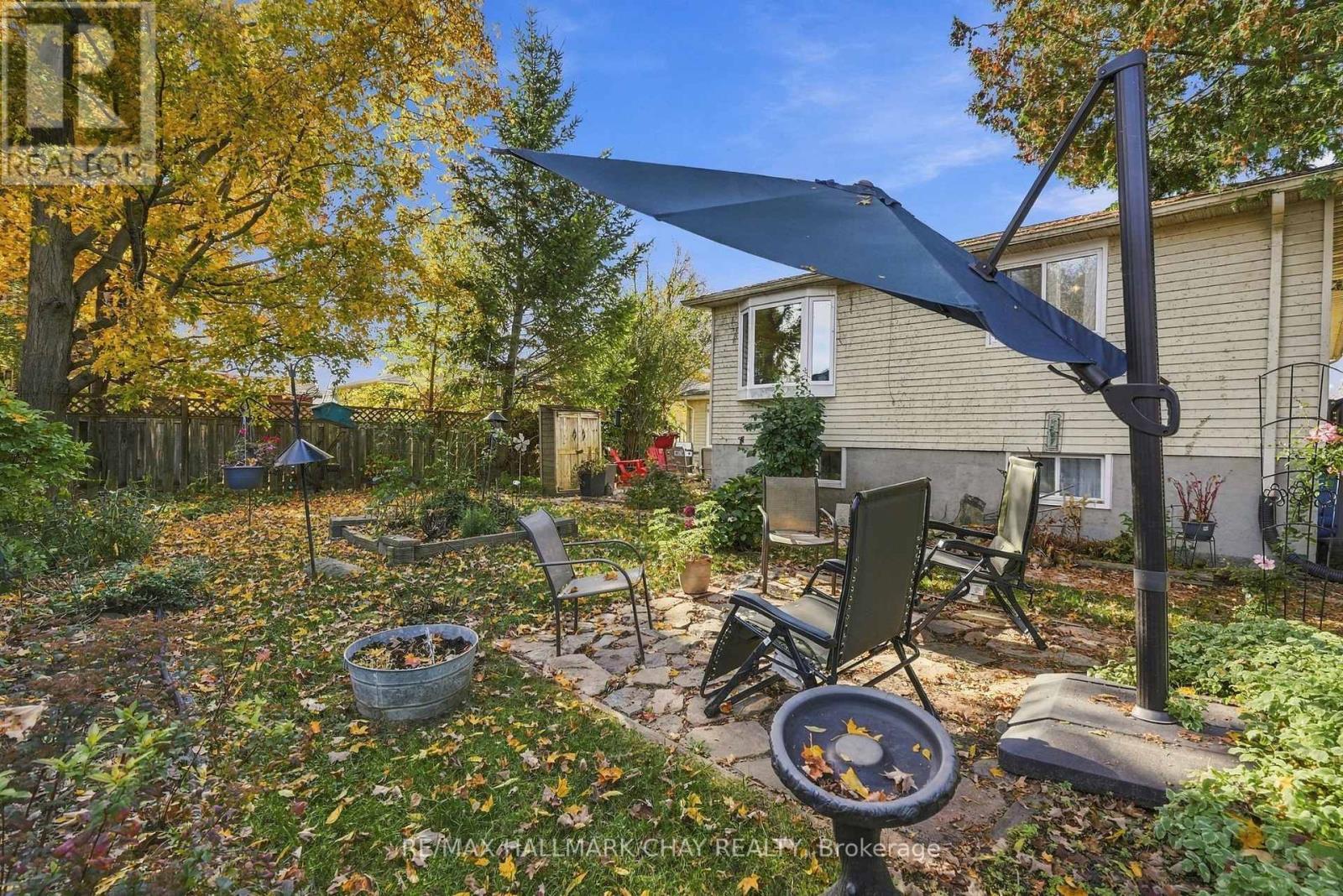 17 Wells Crescent, Barrie, ON photo 42