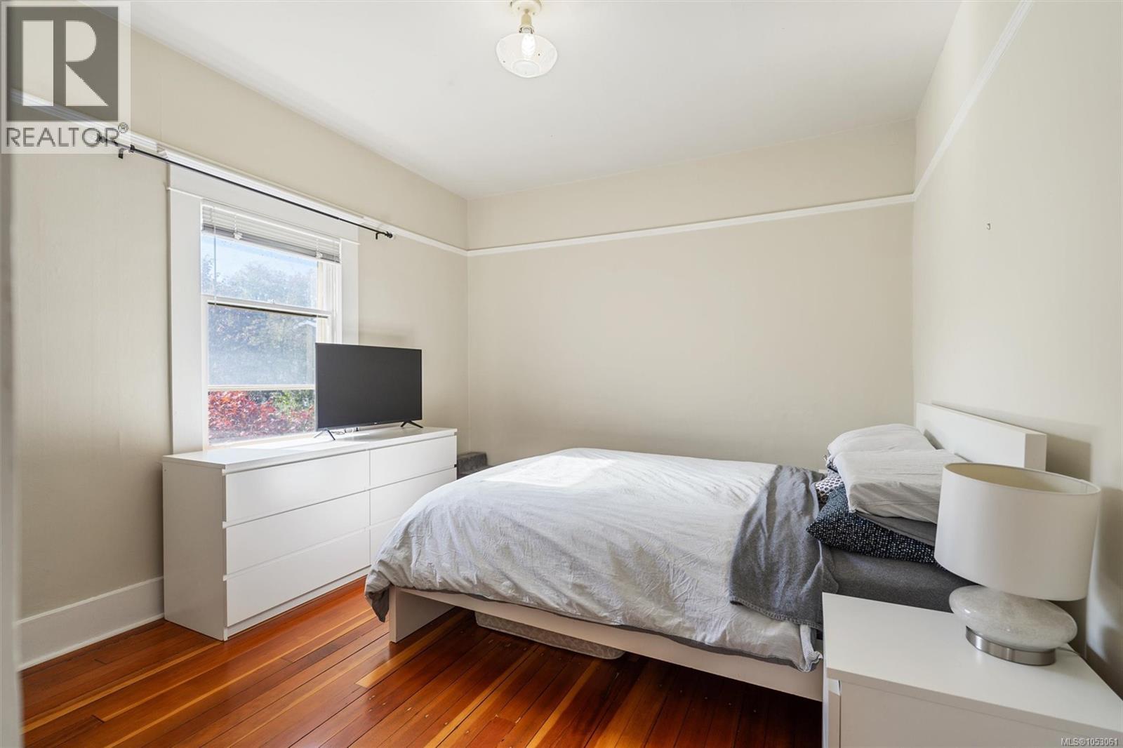  220 Irving Road, Victoria
