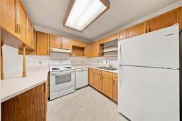 101 70 Dunkirk Drive, Winnipeg, MB R2M5R4 Photo 11