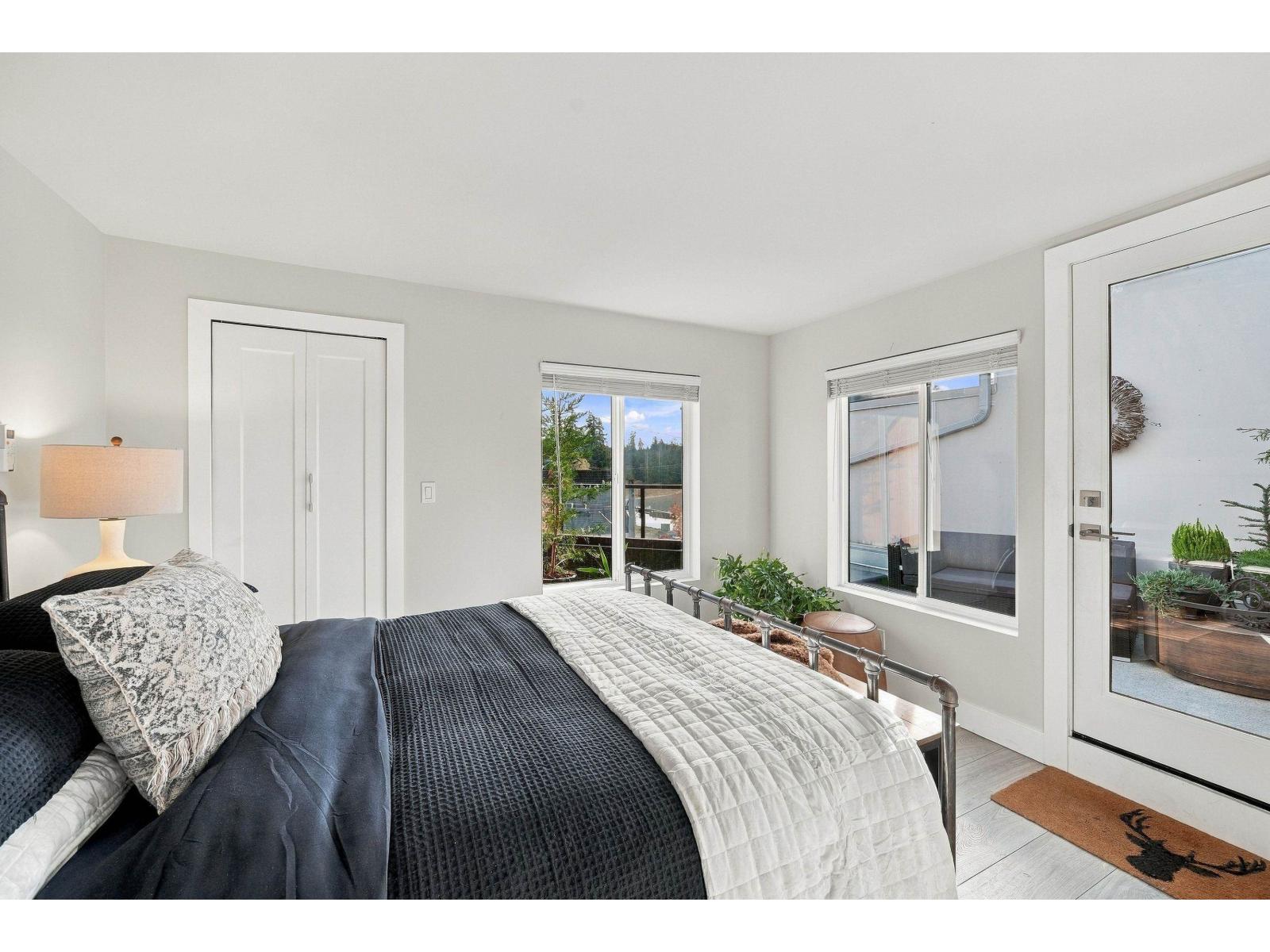 9 15989 Marine Drive, White Rock — photo 14
