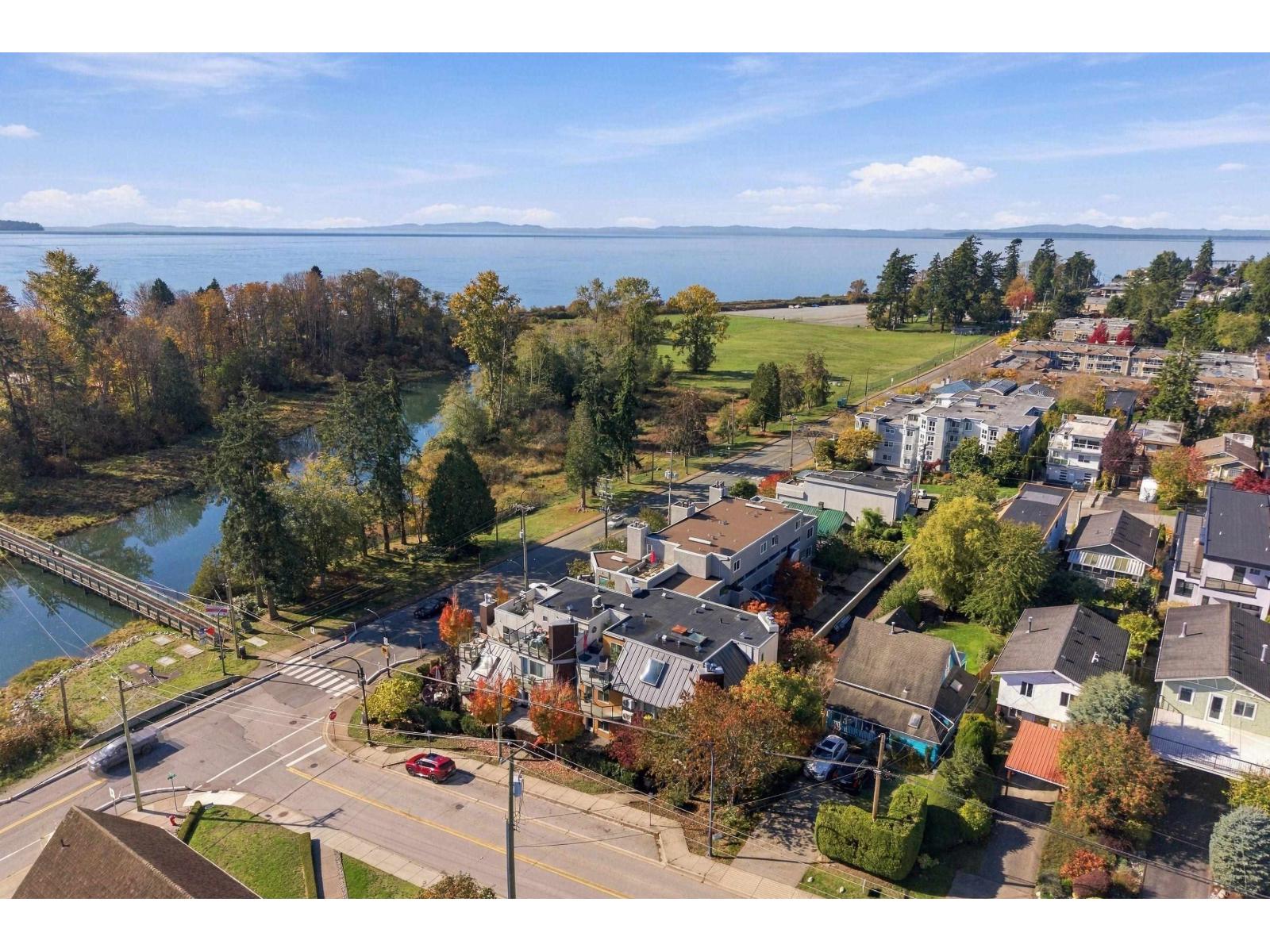9 15989 Marine Drive, White Rock — photo 22