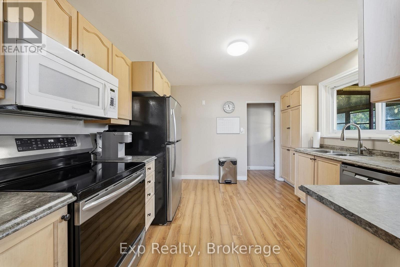83 Carrying Place Road, Quinte West, ON photo 16
