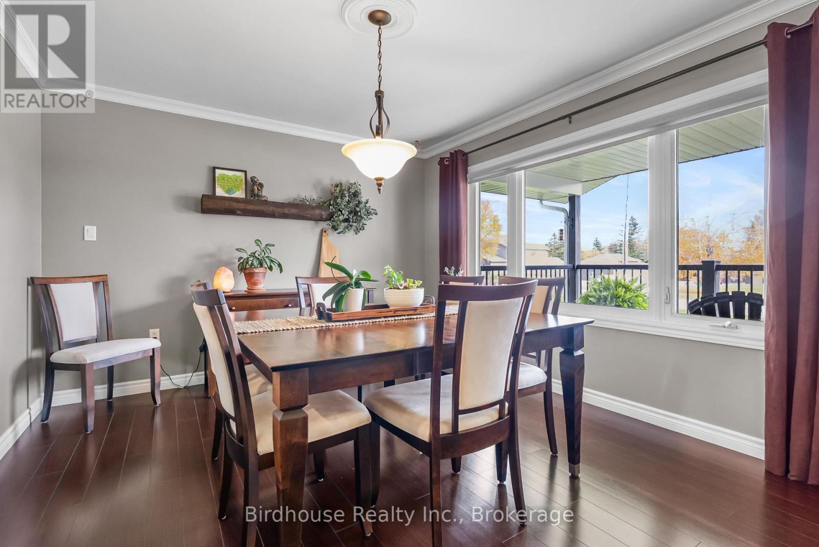 205 Lakeshore Drive, Kawartha Lakes, ON photo 10