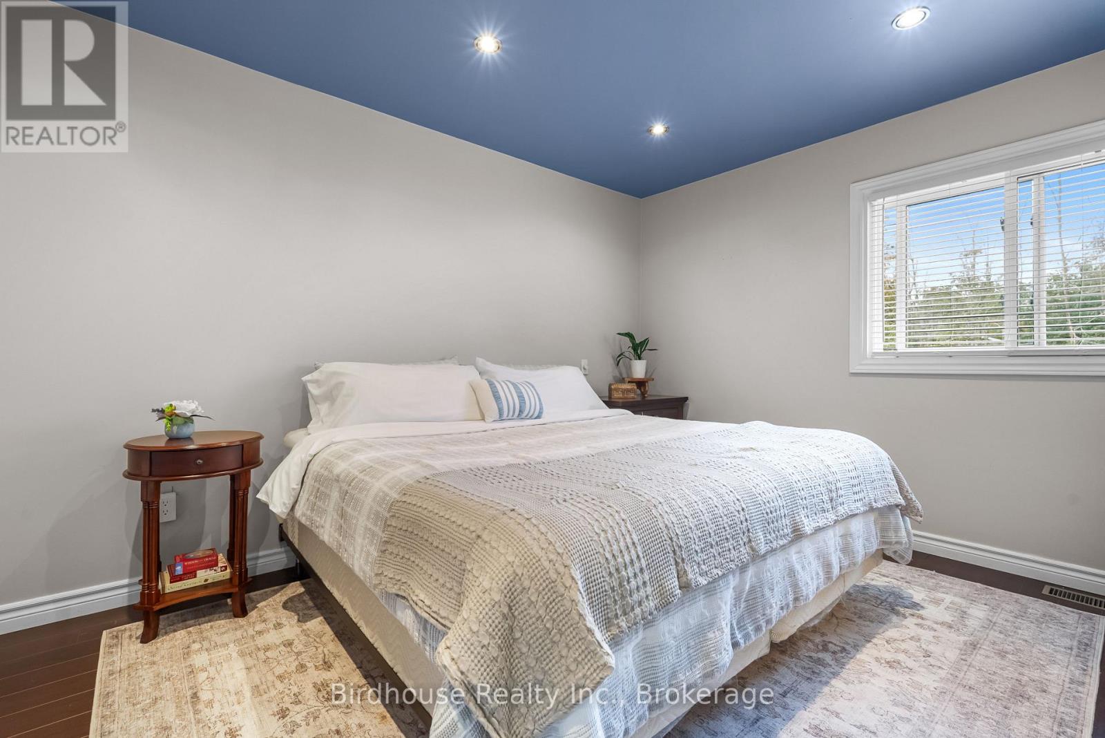 205 Lakeshore Drive, Kawartha Lakes, ON photo 19