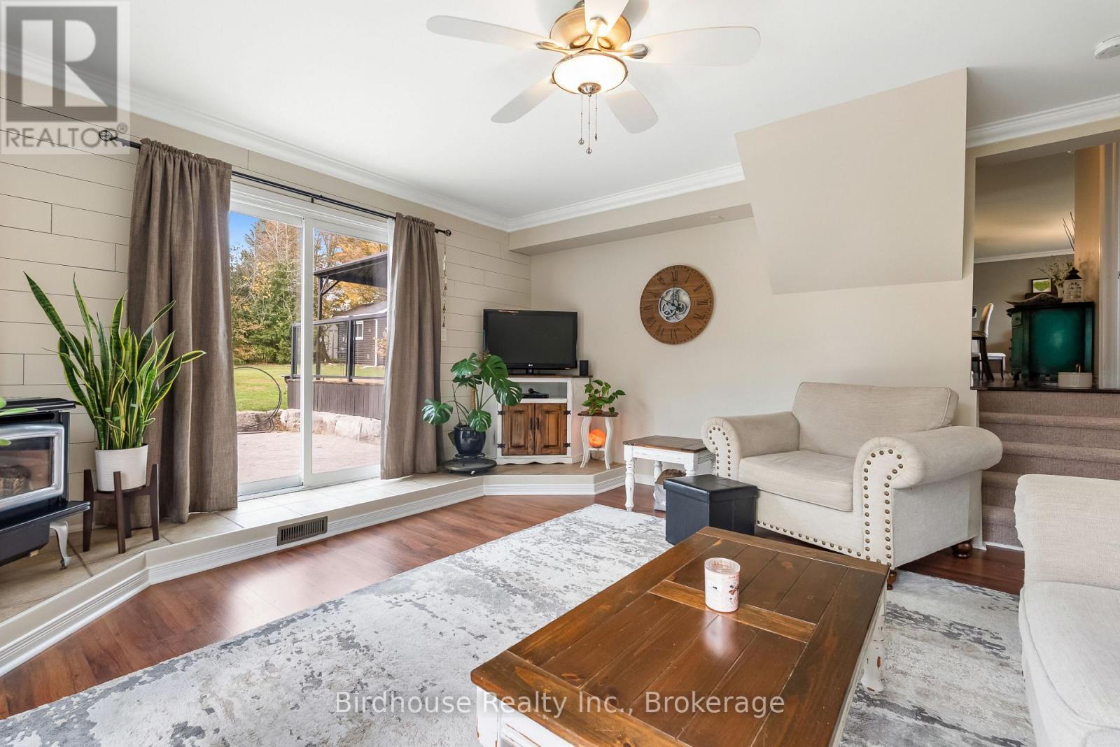 205 Lakeshore Drive, Kawartha Lakes, ON photo 24