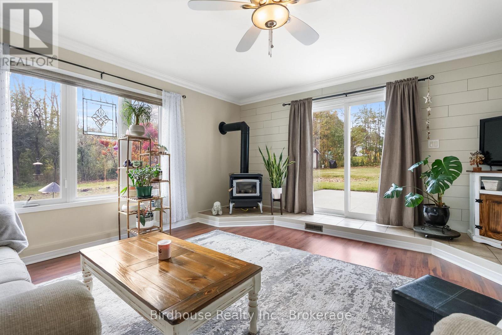 205 Lakeshore Drive, Kawartha Lakes, ON photo 25