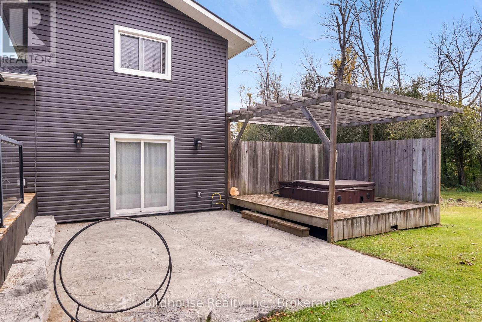 205 Lakeshore Drive, Kawartha Lakes, ON photo 34