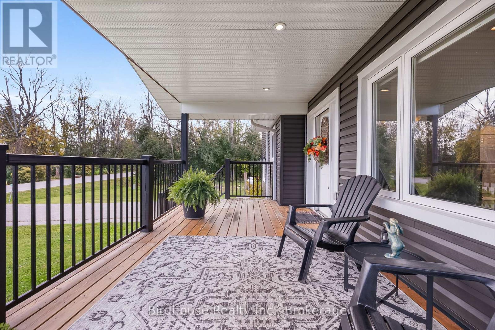 205 Lakeshore Drive, Kawartha Lakes, ON photo 6