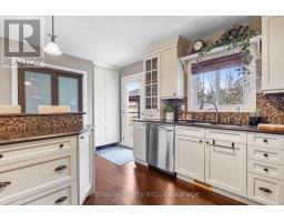 205 Lakeshore Drive, Kawartha Lakes, ON K0M1A0 Photo 14