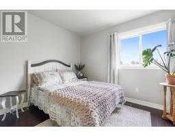 205 Lakeshore Drive, Kawartha Lakes, ON K0M1A0 Photo 22