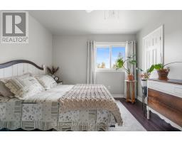 205 Lakeshore Drive, Kawartha Lakes, ON K0M1A0 Photo 23
