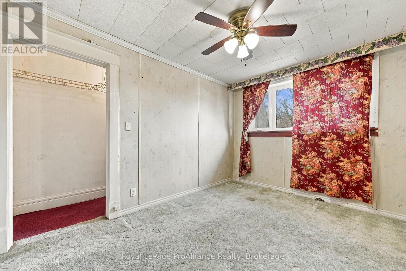156 William Street, Belleville, ON photo 14