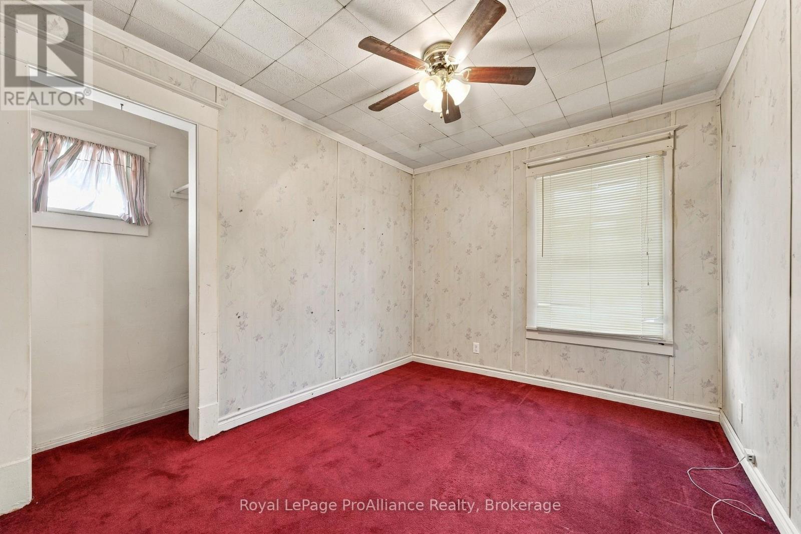 156 William Street, Belleville, ON photo 17