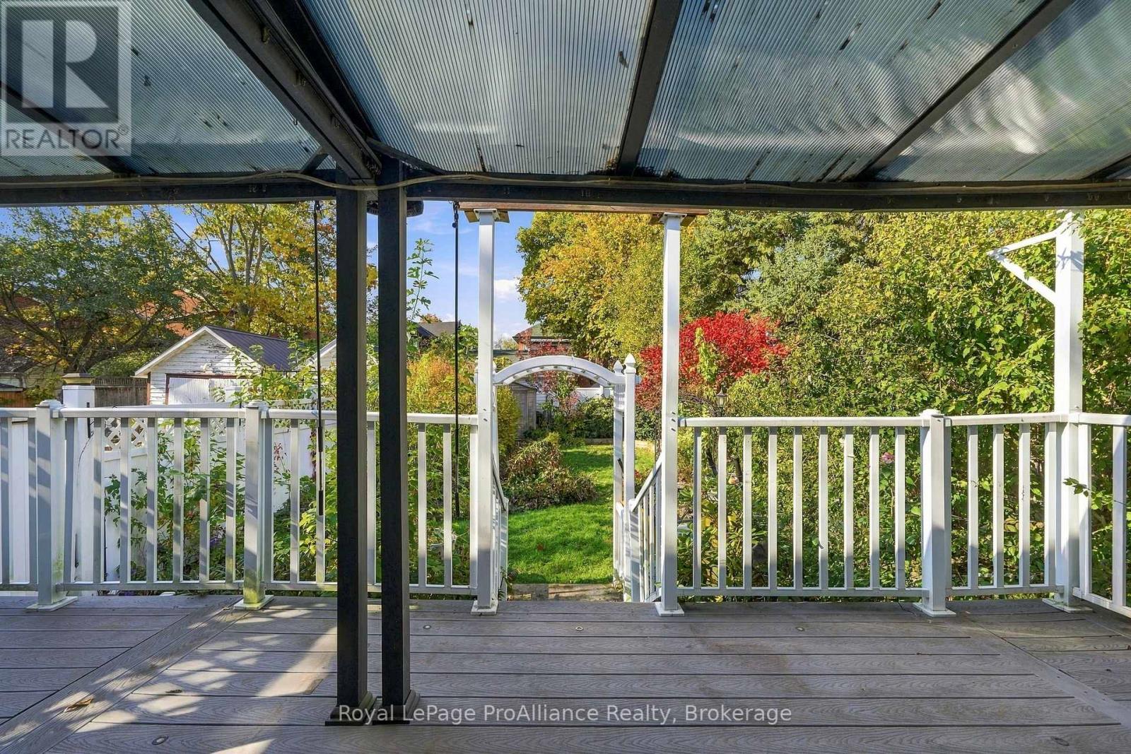 156 William Street, Belleville, ON photo 24