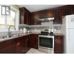 Bathroom - 1422 Mickleborough Drive, London North, ON N6G5R5 Photo 9