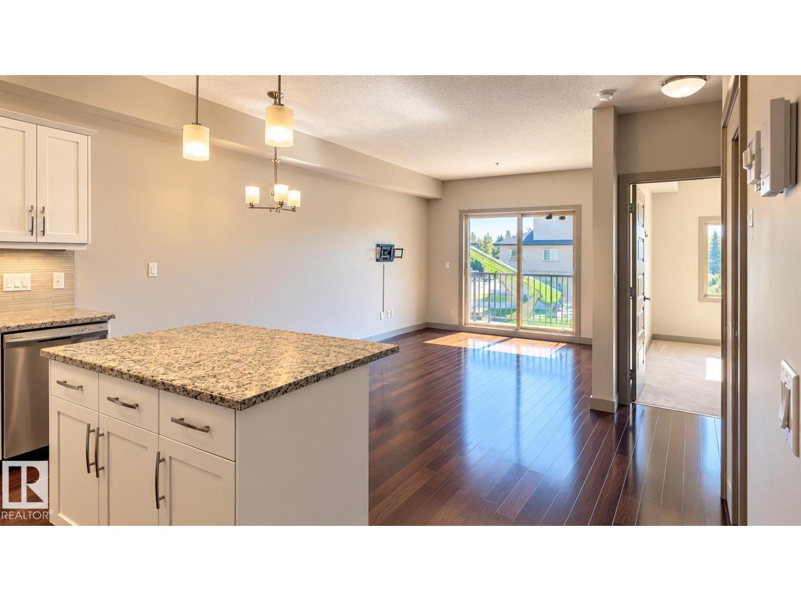#201 10530 56 AV NW, Edmonton