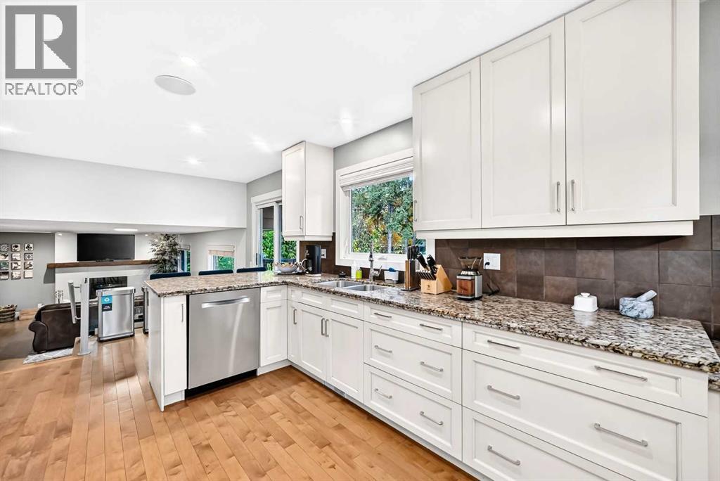 Property photograph 8 for MLS A2351960