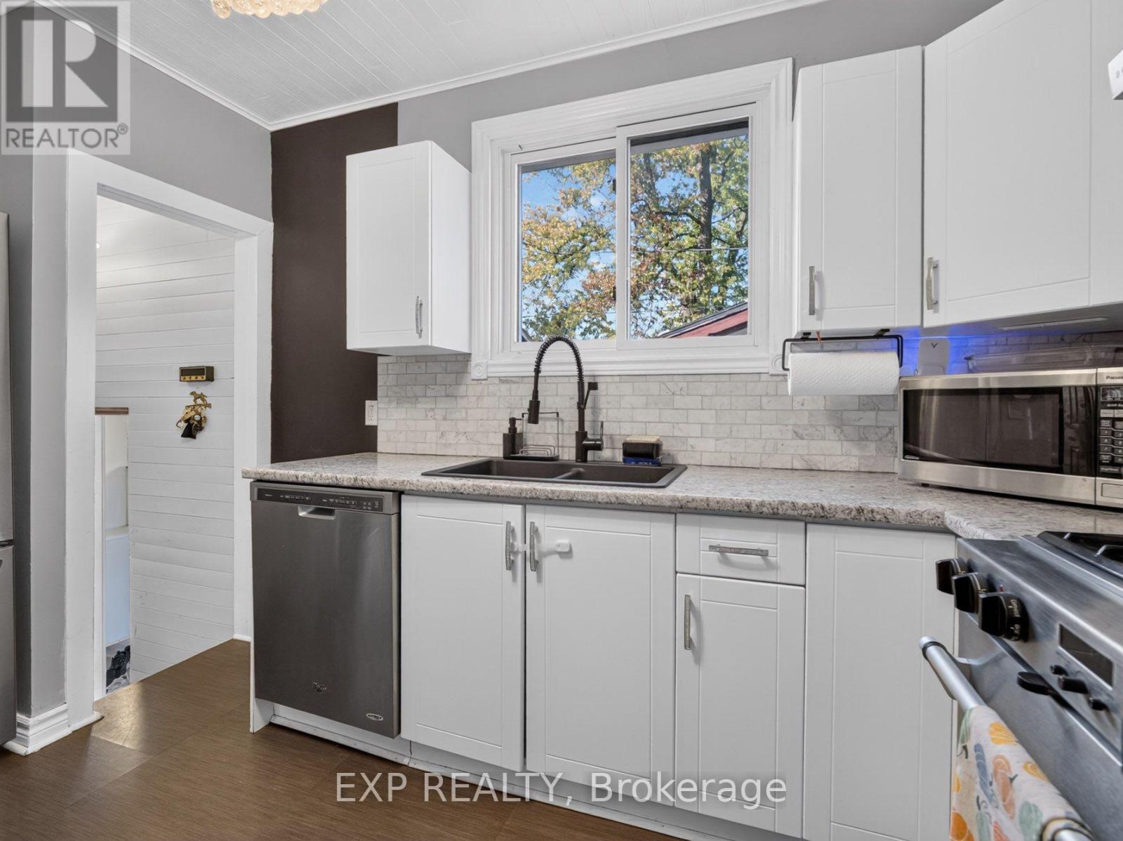 147 DOVER ROAD - 10
