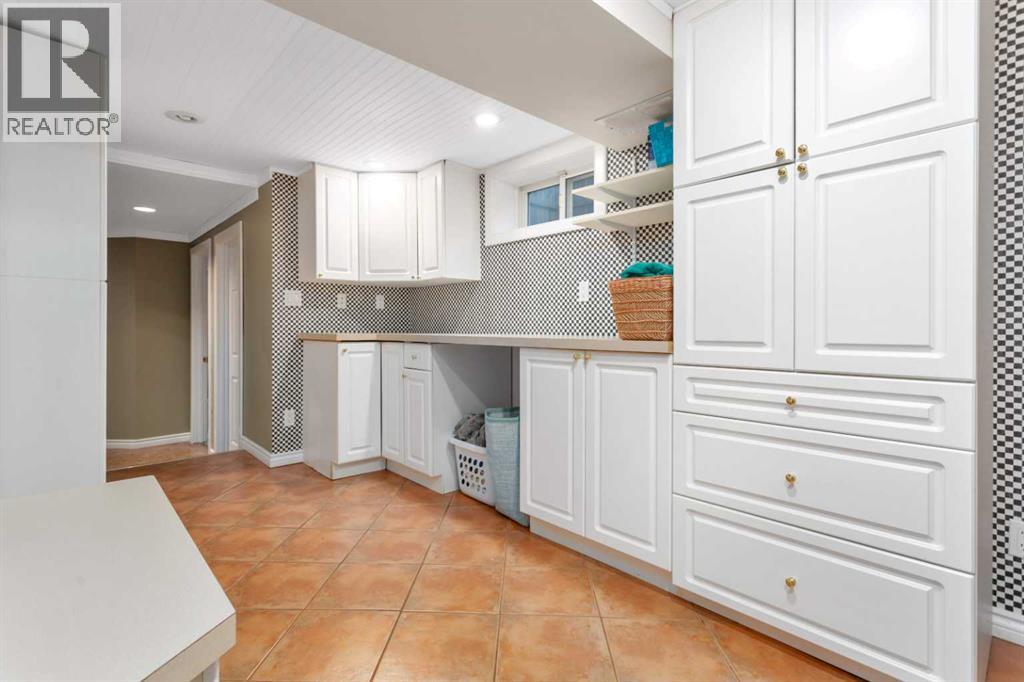 Listing photo – 4239 42 Avenue, Red Deer