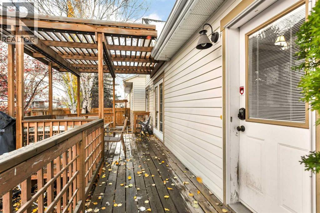 Listing photo – 4239 42 Avenue, Red Deer