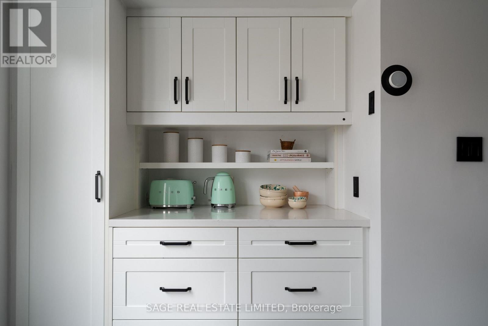 Photo of 2603 - 12 SUDBURY STREET