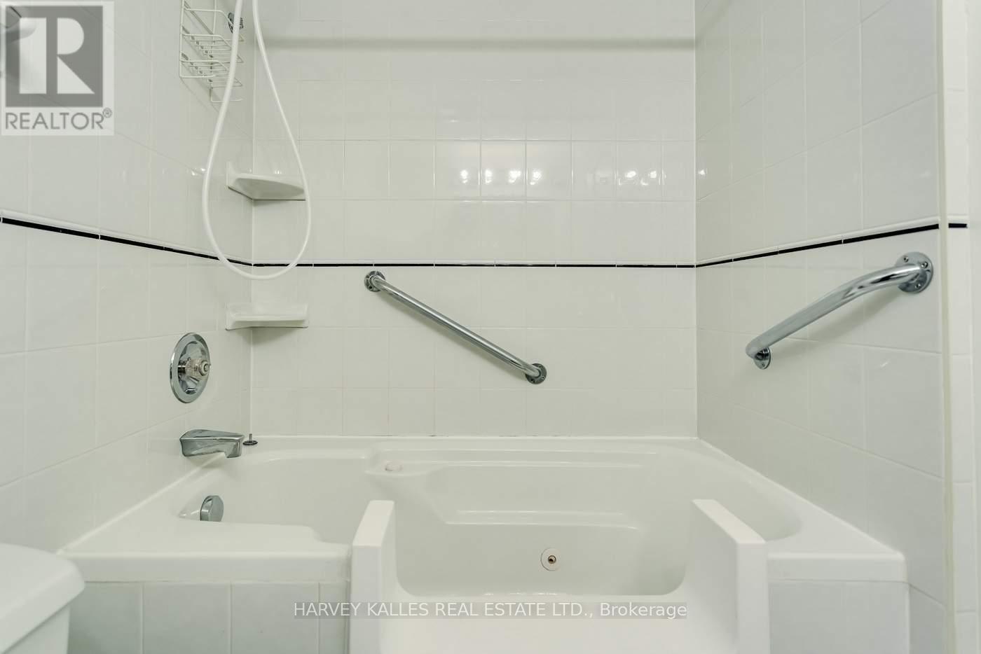 1708- 205 Hilda Avenue, Toronto, ON photo 34