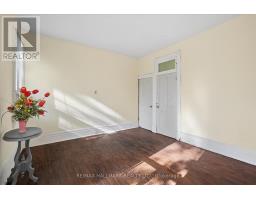 4 First Avenue, Toronto, ON M4M1W8 Photo 16