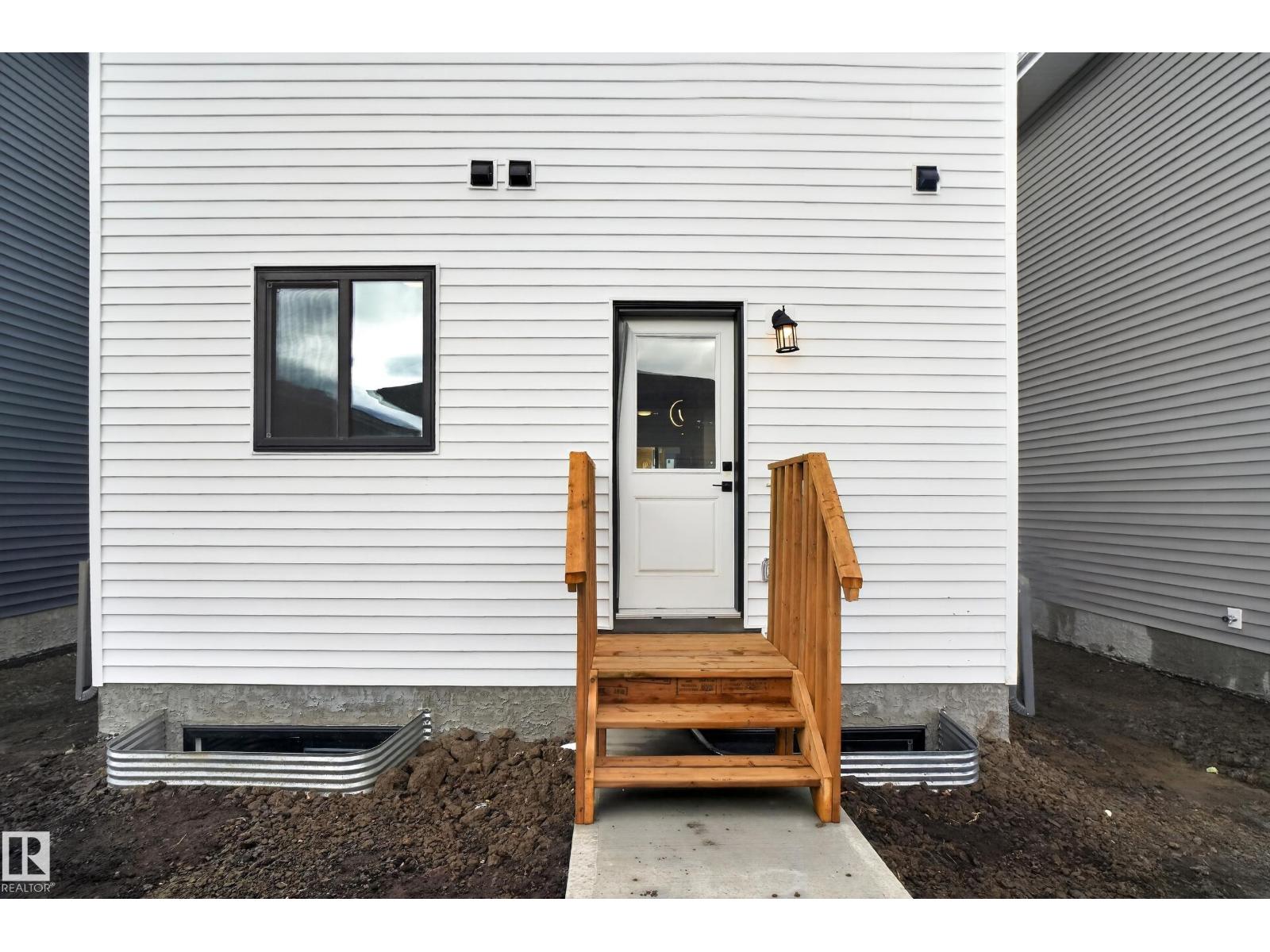113 Westwind Drive, photo 51