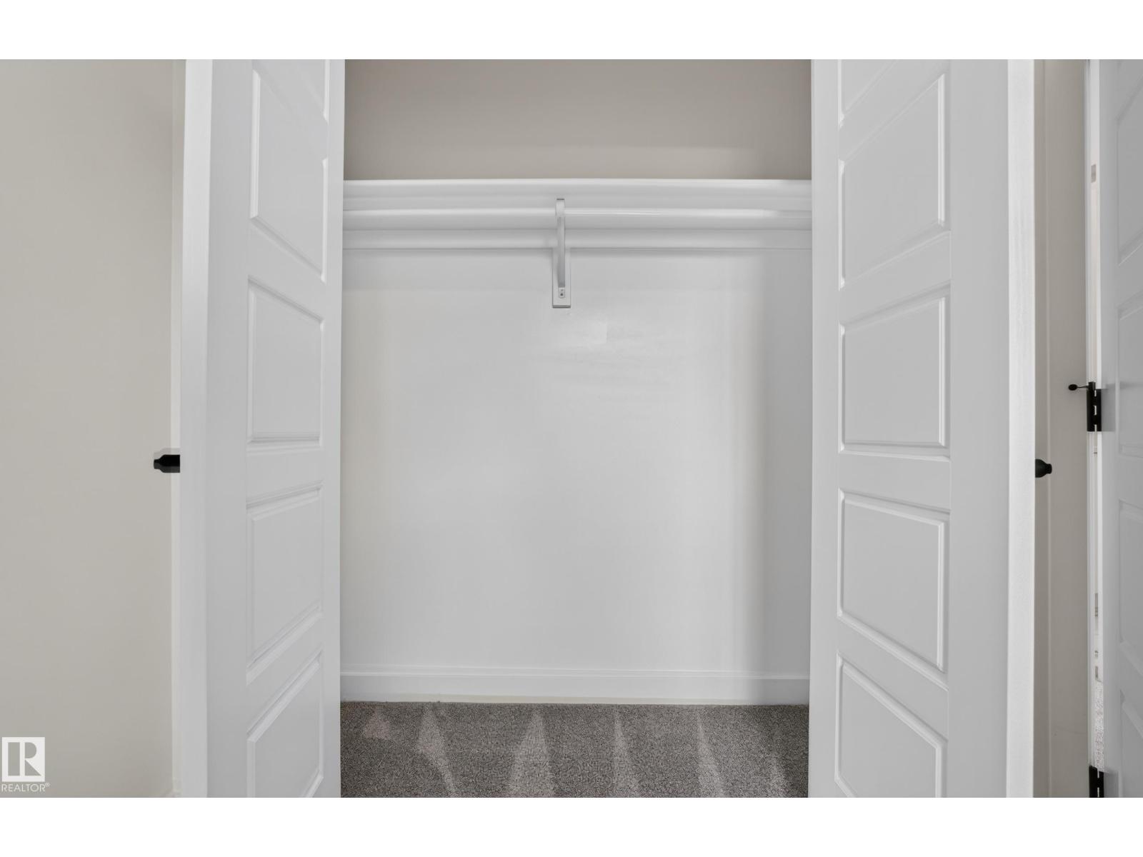 111 Westwind Drive, photo 47