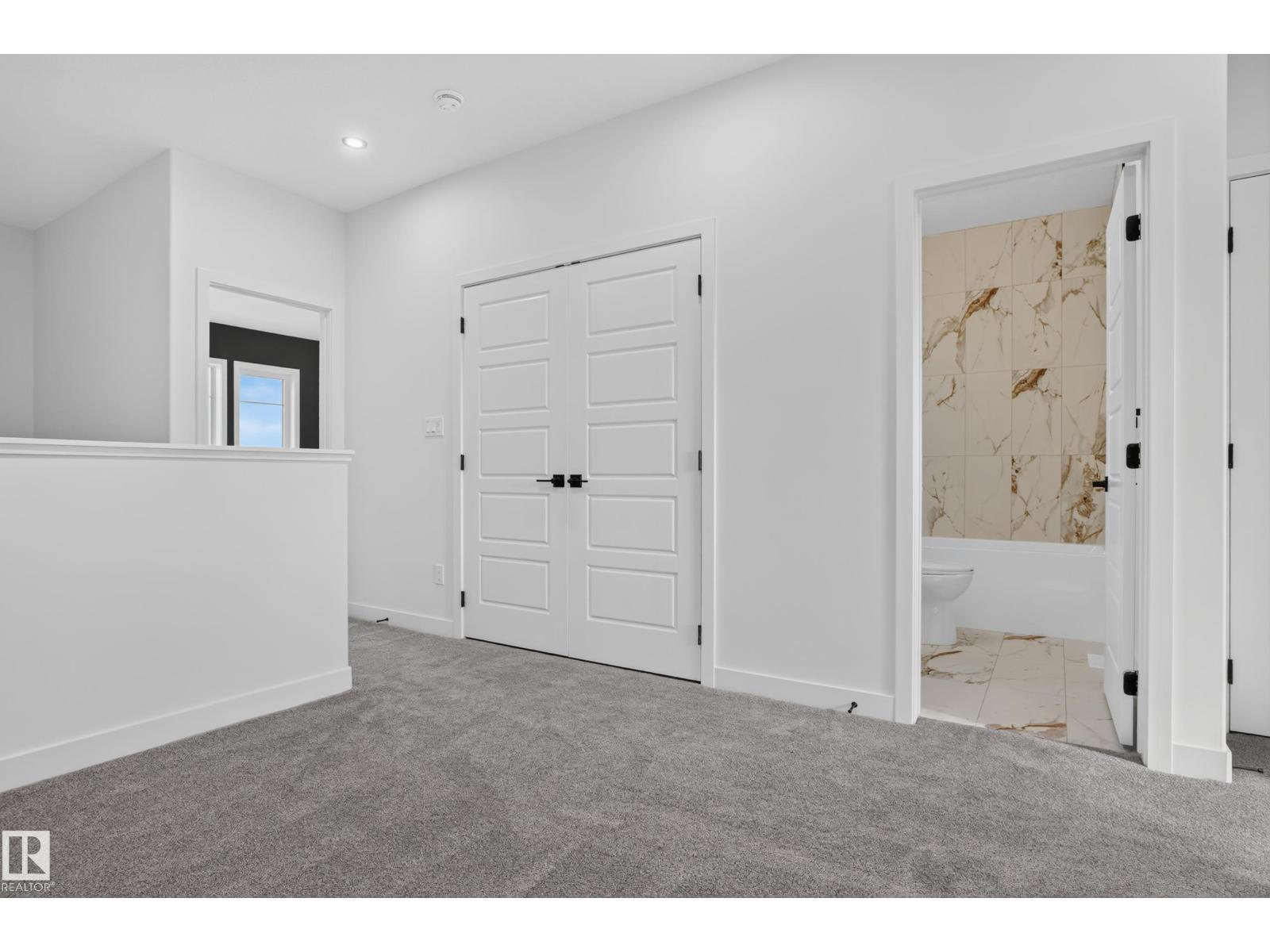 111 Westwind Drive, photo 50
