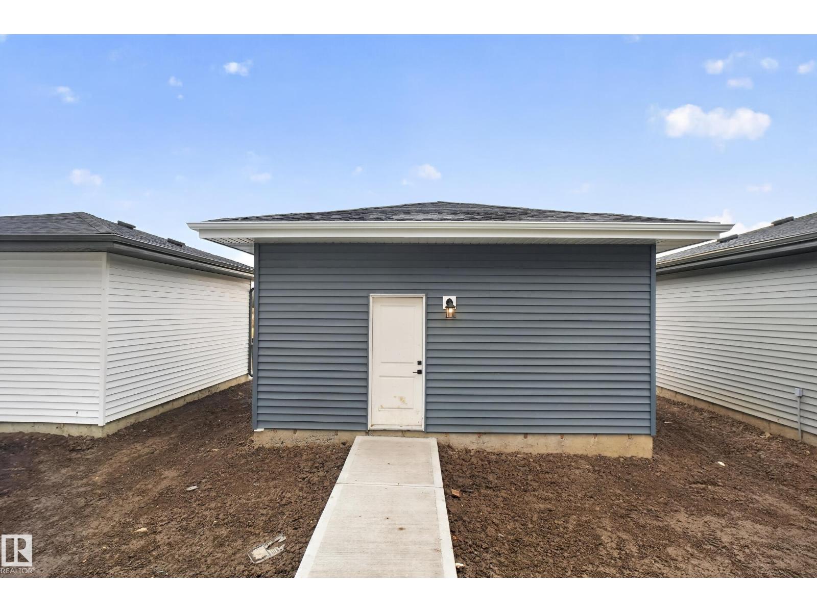 111 Westwind Drive, photo 54
