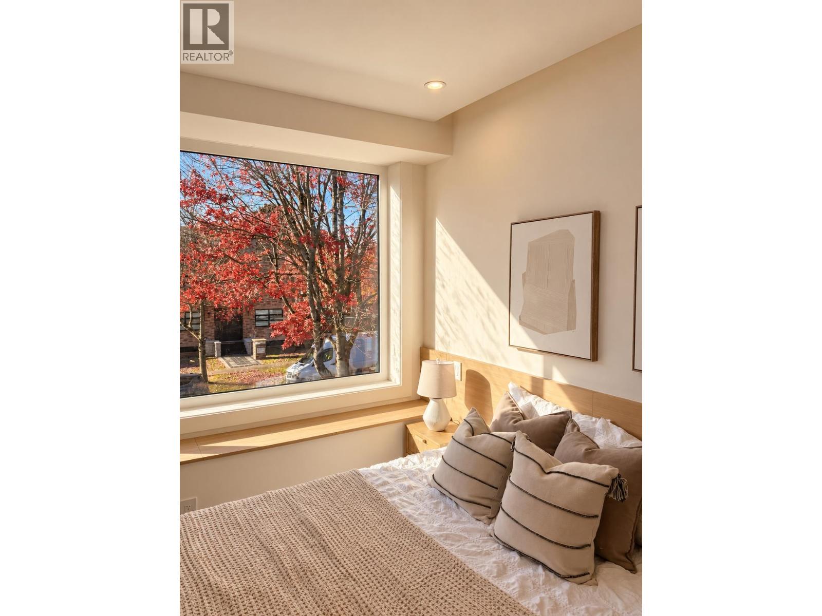 6722 Vivian Street, Vancouver — photo 19