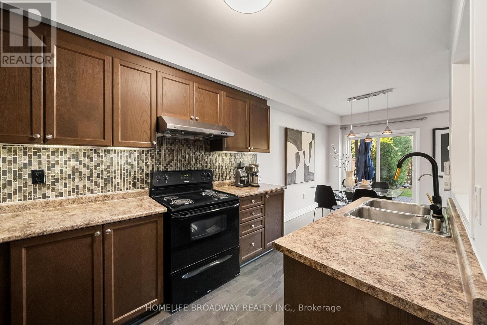 57 All Points Drive, Whitchurch-Stouffville, ON photo 14