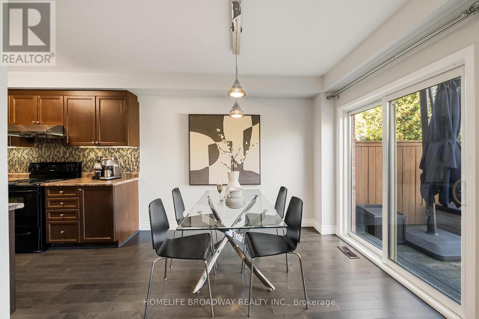 57 All Points Drive, Whitchurch-Stouffville, ON photo 15